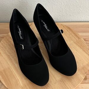 Easy Street Womens Zest Stiletto Heel Pumps new black 8M